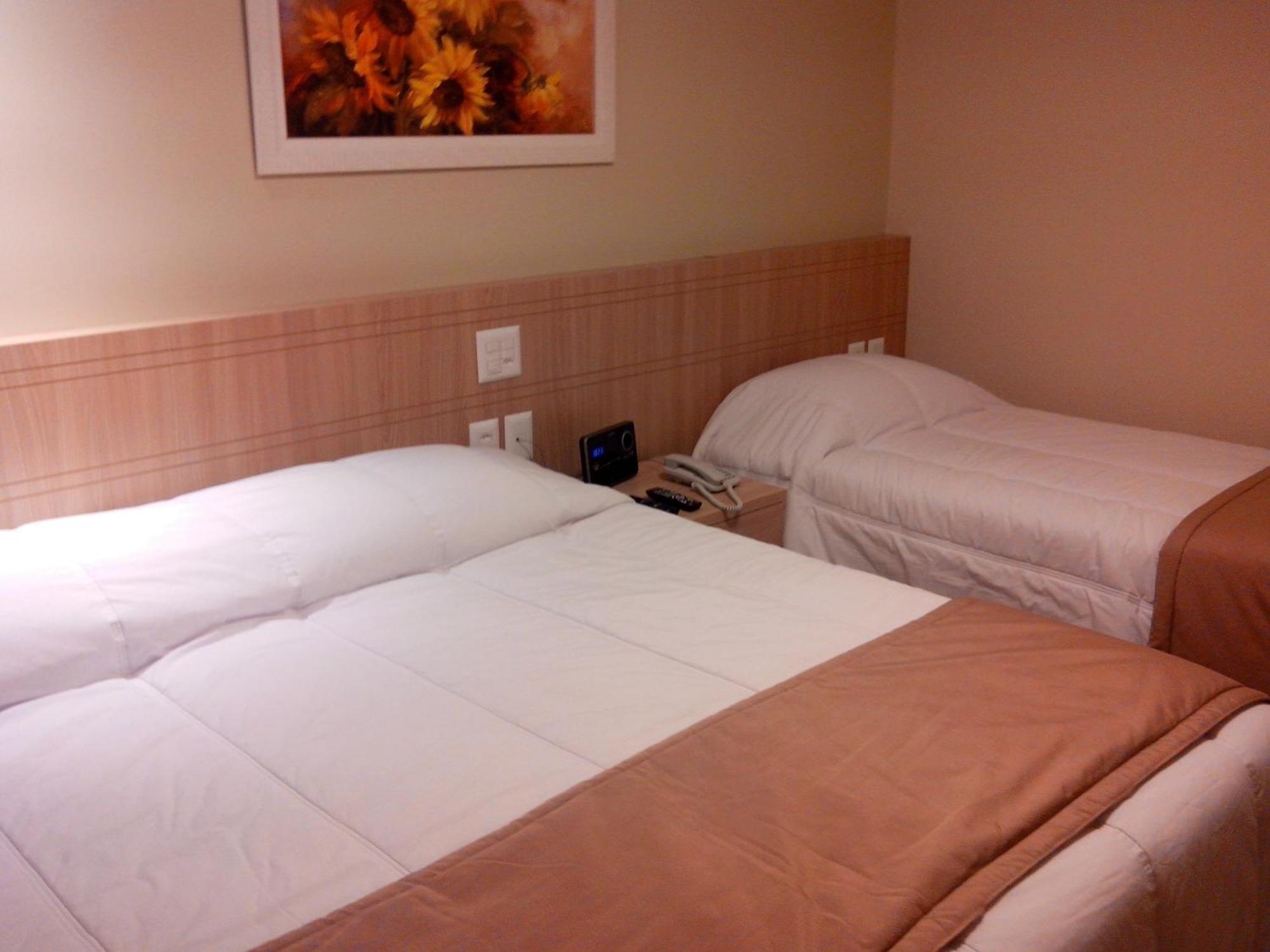 Elegance Hotel